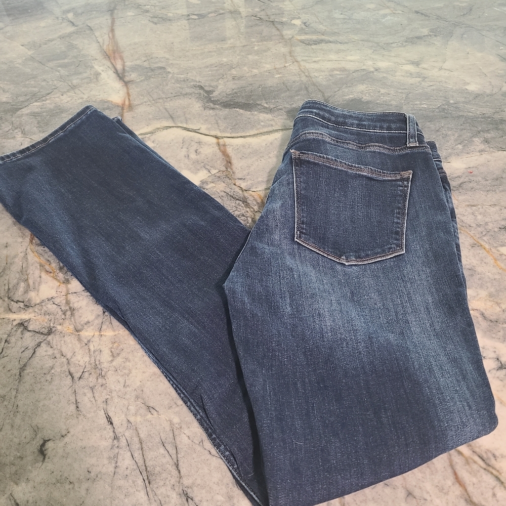 Silver Jeans Women's Boot Cut in Dark Blue